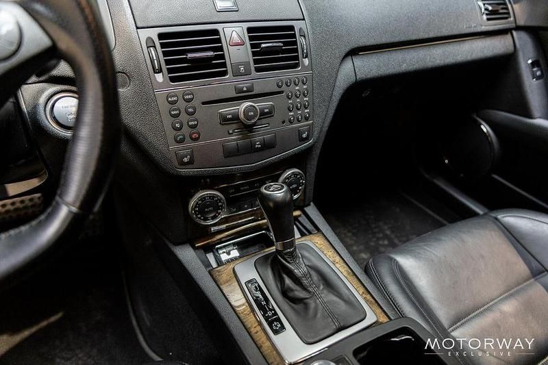 Gebraucht Mercedes C63 AMG AMG 457 PS (336 kW) 2010 Grau Limousine