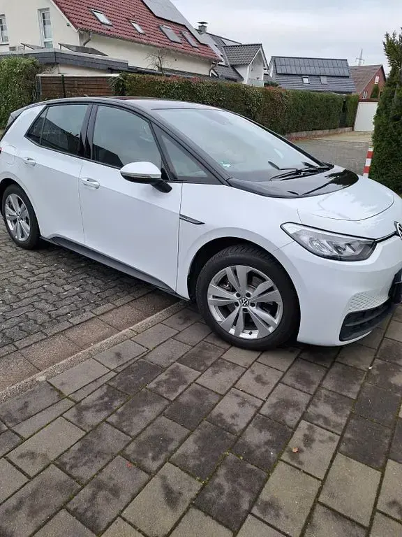 Gebraucht VW ID.3 Pro 106 kW (145 PS) 2022 Weiß Kleinwagen