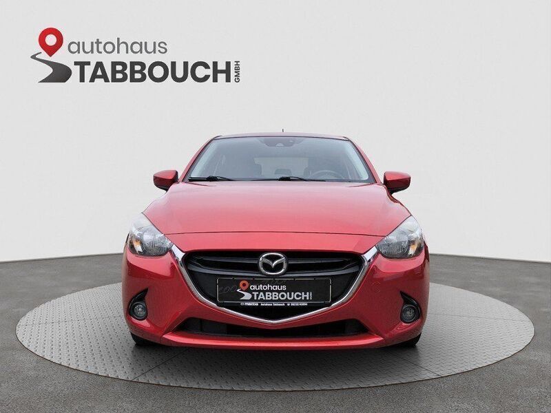 Rot Gebraucht 2015 Mazda 2 Exclusive-Line Limousine | 10.999 € (Fairer Preis) - Bild 1/4