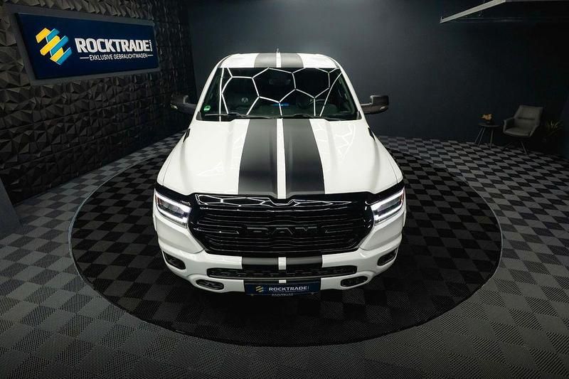 Gebraucht Dodge Ram 401 PS (294 kW) 2022 Weiß Pickup