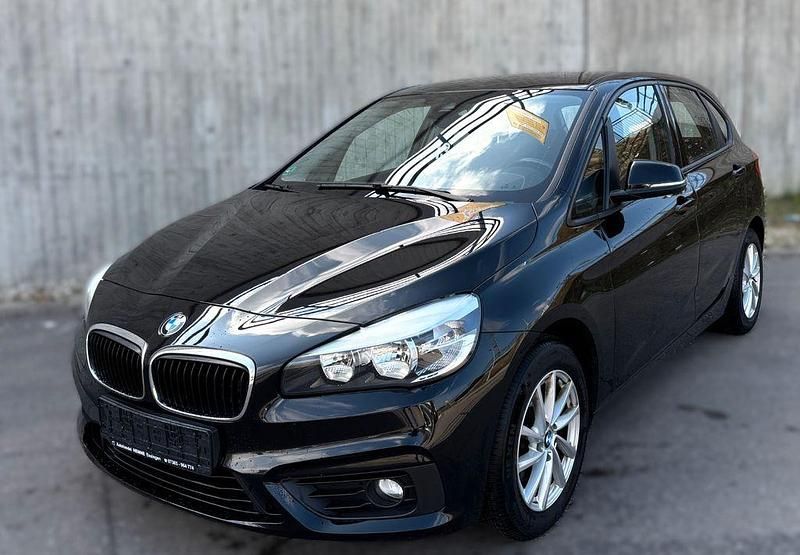 Gebraucht BMW 218 Advantage 150 PS (110 kW) 2017 Schwarz Kombi