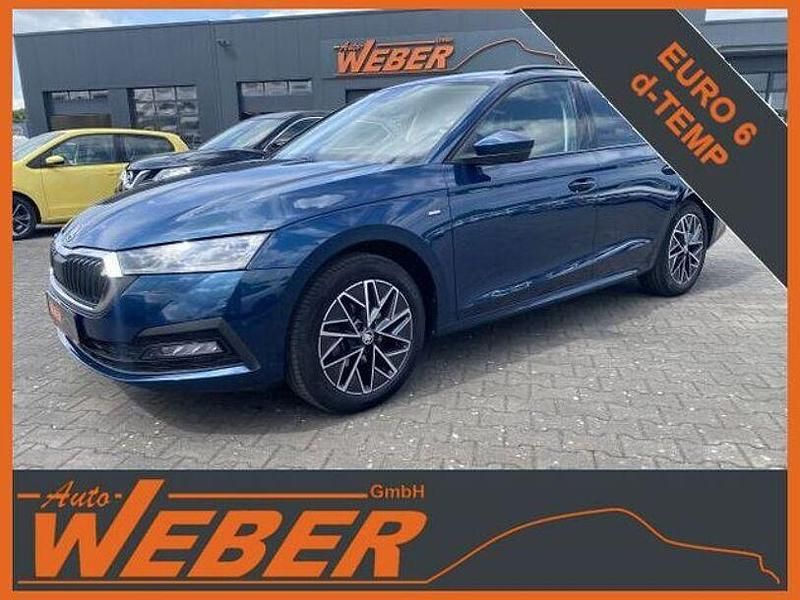 Blau Gebraucht 2021 Skoda Octavia Clever Kombi | 16.980 € (Etwas zu teuer) - Bild 1/4