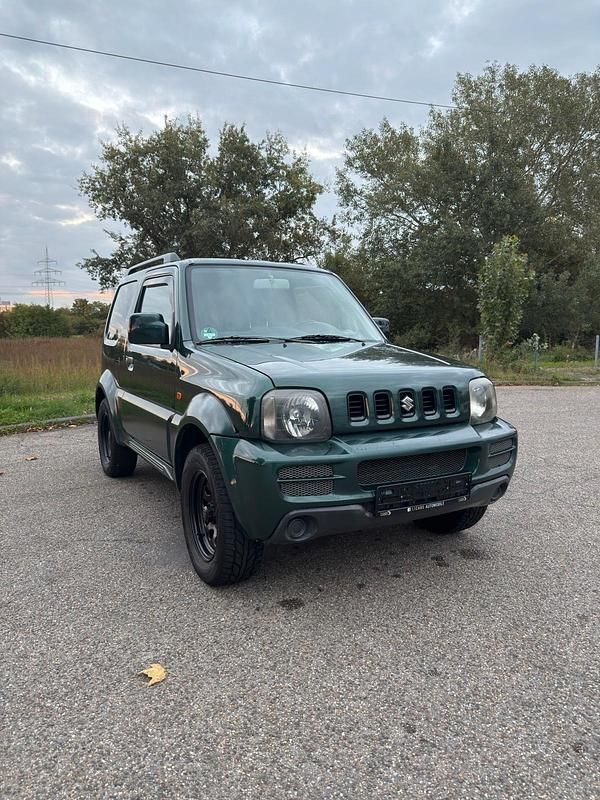 Grün Gebraucht 2007 Suzuki Jimny Ranger SUV | 7.100 € (Fairer Preis) - Bild 1/4