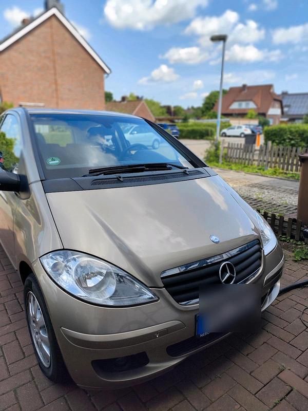 Gebraucht Mercedes A150 95 PS (69 kW) 2007 Gold Kleinwagen