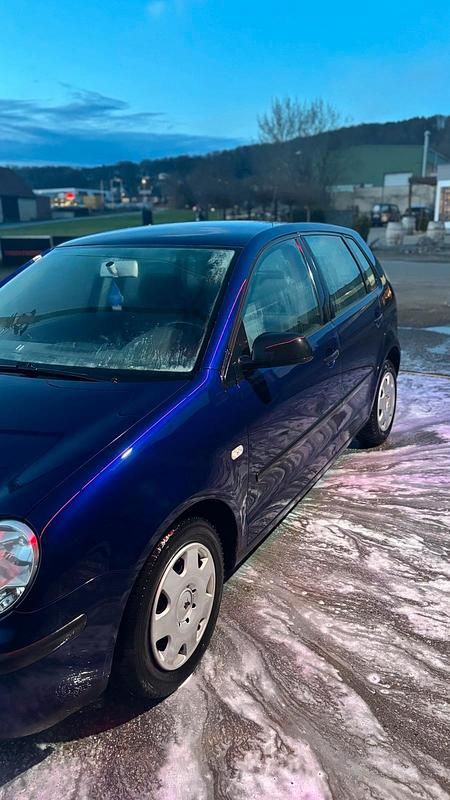 Gebraucht VW Polo 64 PS (47 kW) 2002 Blau Kleinwagen