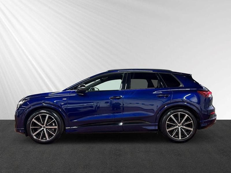 Gebraucht Audi Q4 e-tron S-Line 150 kW (204 PS) 2022 Navarrablau metallic (blau) SUV