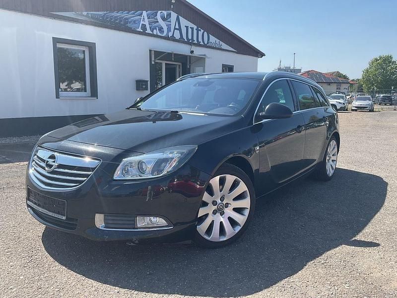 Schwarz Gebraucht 2013 Opel Insignia S Kombi | 4.999 € (Guter Preis) - Bild 1/4