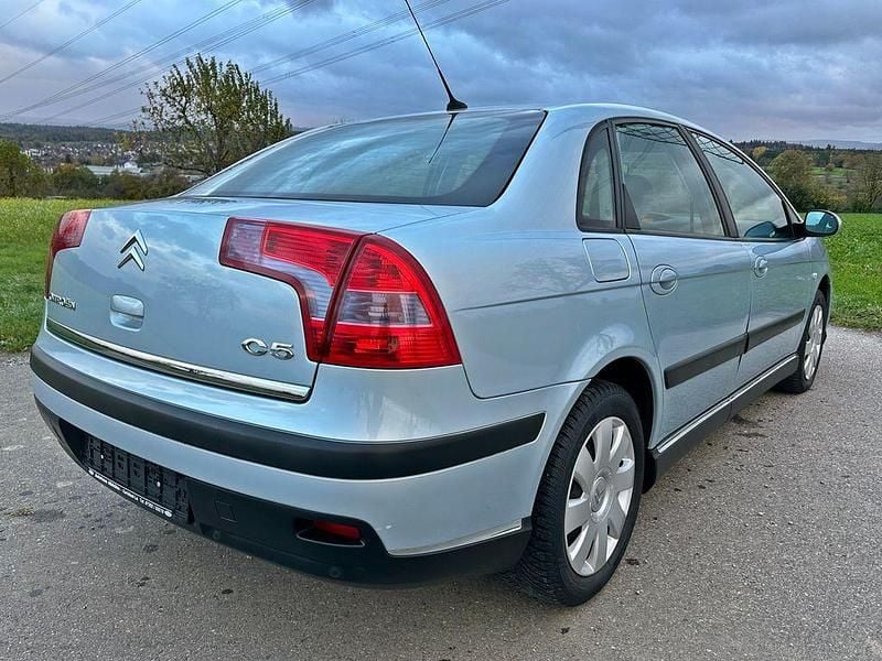 Gebraucht Citroën C5 125 PS (91 kW) 2006 Blau Limousine