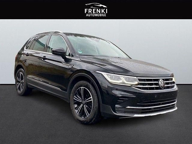Schwarz Gebraucht 2023 VW Tiguan Elegance SUV | 25.499 € (Superpreis) - Bild 1/4