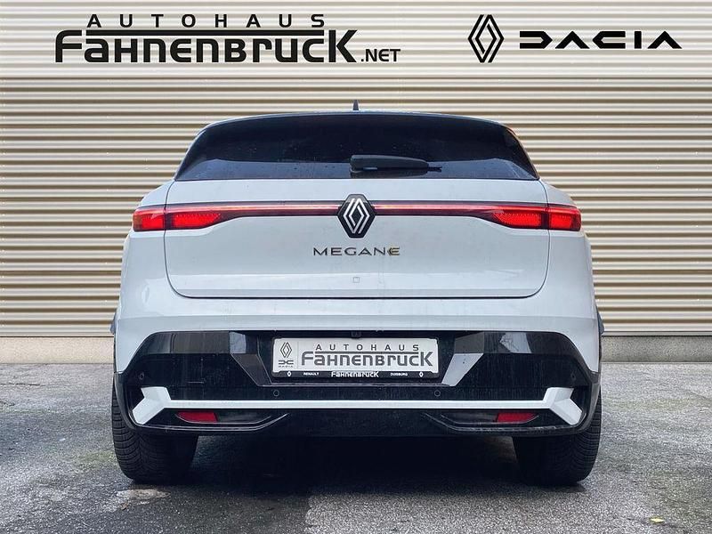 Gebraucht Renault Megane E-Tech Techno 160 kW (218 PS) 2022 Arktisweiß, dach black pearl Limousine