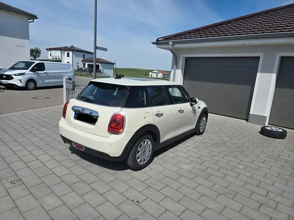 Usata Mini One D 95 CV (69 kW) 2017 Bianco Utilitaria
