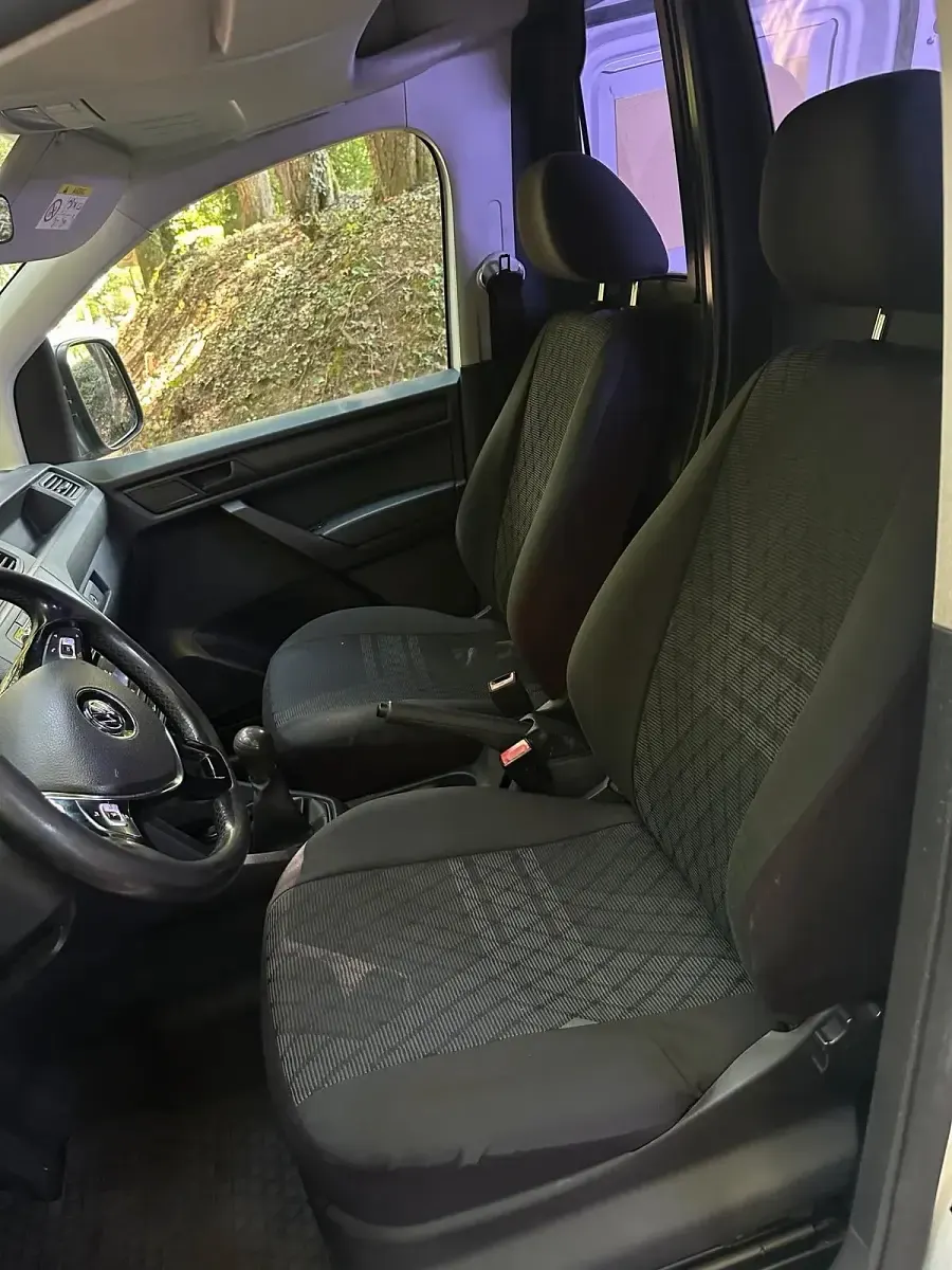 Gebraucht VW Caddy 105 PS (77 kW) 2016 Weiß Van / Kleinbus