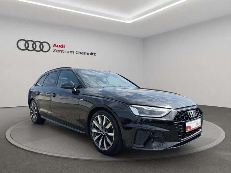Gebraucht Audi A4 S-Line 163 PS (119 kW) 2024 Schwarz Kombi
