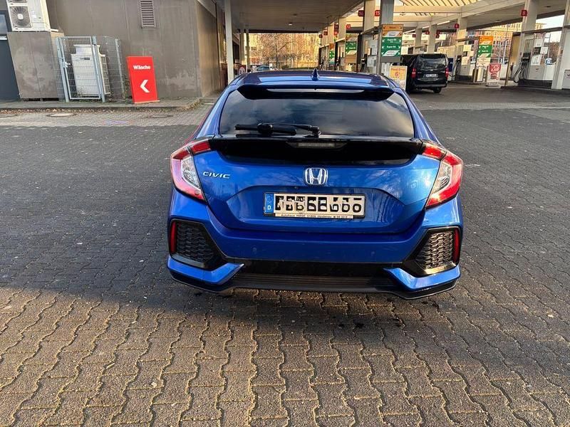 Gebraucht Honda Civic Elegance 129 PS (94 kW) 2017 Blau Limousine