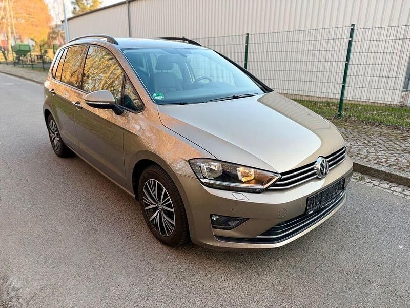 Gebraucht VW Golf VII Allstar 150 PS (110 kW) 2016 Braun Limousine