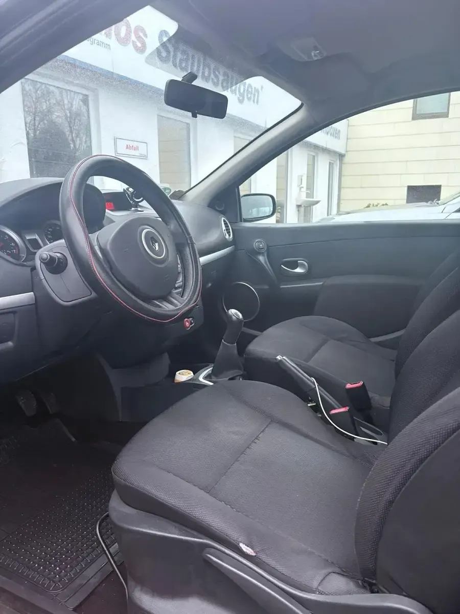 Gebraucht Renault Clio III 75 PS (55 kW) 2008 Schwarz Kleinwagen