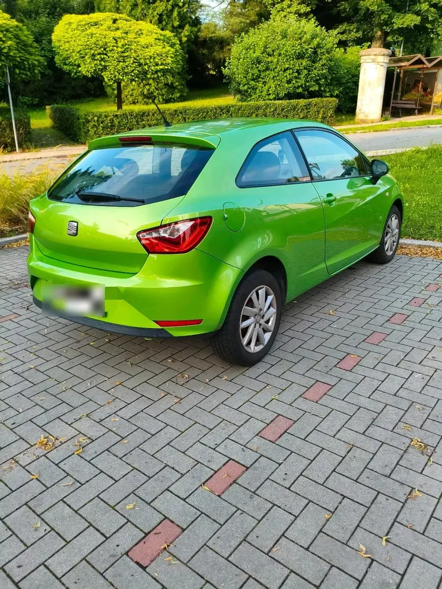 Gebraucht Seat Ibiza 86 PS (63 kW) 2012 Grün Limousine