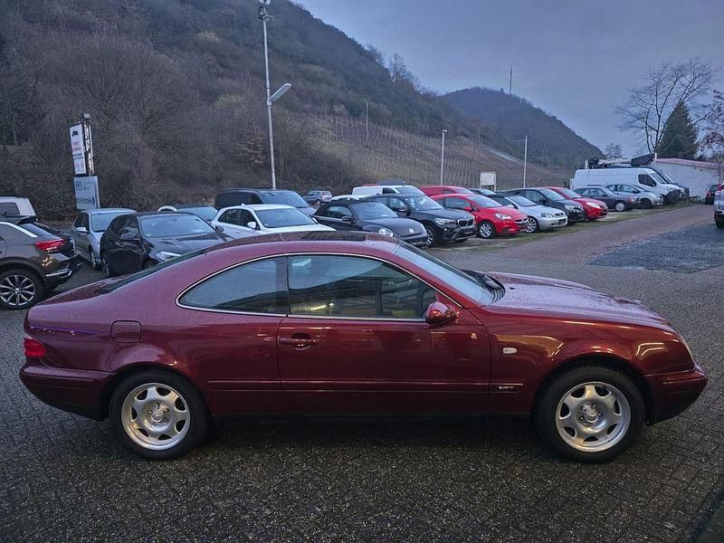 Gebraucht Mercedes CLK200 136 PS (100 kW) 1998 Coupé