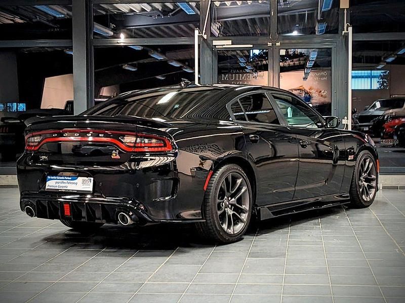 Gebraucht Dodge Charger 492 PS (361 kW) 2020 Schwarz Limousine