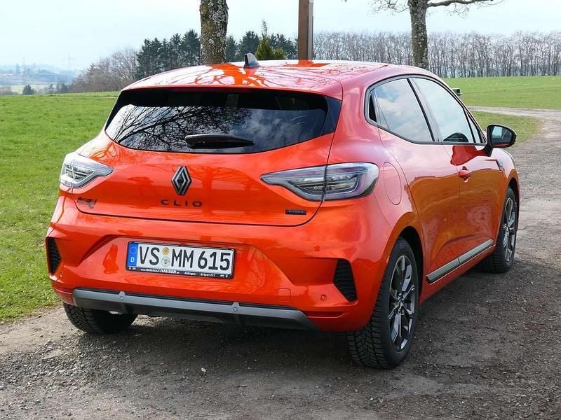 Gebraucht Renault Clio Esprit Alpine 94 PS (69 kW) 2024 Orange Kleinwagen