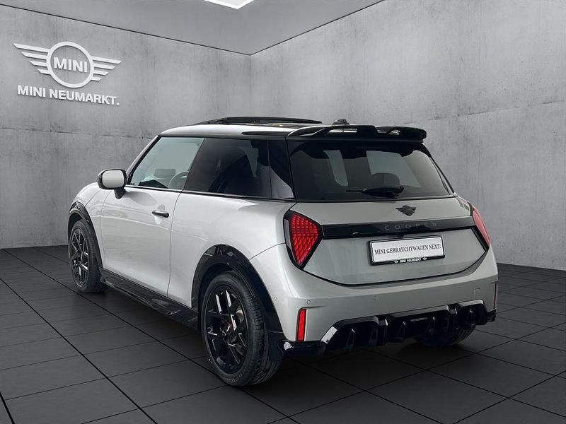 Gebraucht Mini Cooper 156 PS (114 kW) 2024 Silber Kleinwagen