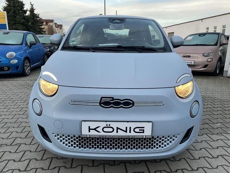 Gebraucht Fiat 500e Icon 86 kW (118 PS) 2021 Blau Kleinwagen