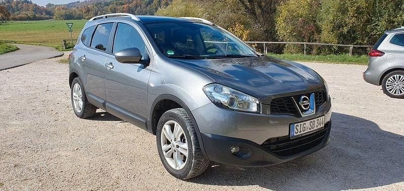 Gebraucht Nissan Qashqai +2 Acenta 131 PS (96 kW) 2012 Grau SUV