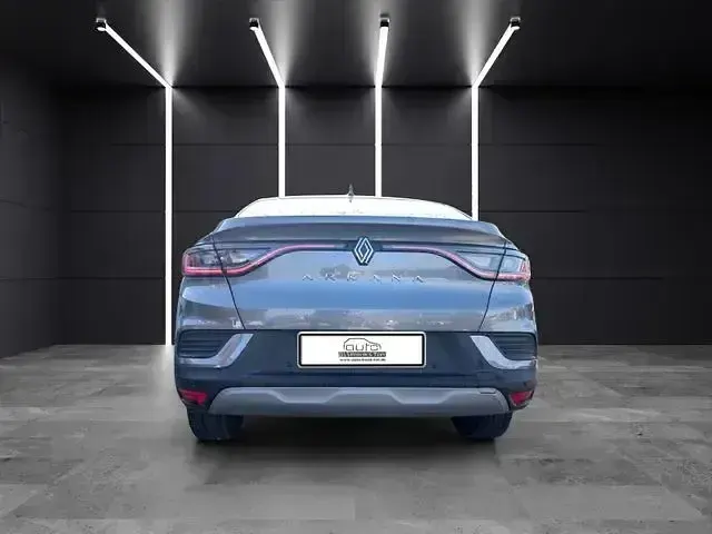 Occasion Renault Arkana Evolution 149 ch (109 kW) 2025 Gris SUV