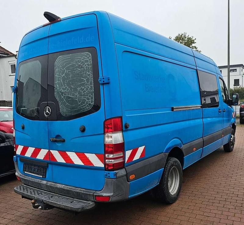 Gebraucht Mercedes Sprinter 129 PS (94 kW) 2011 Blau Van