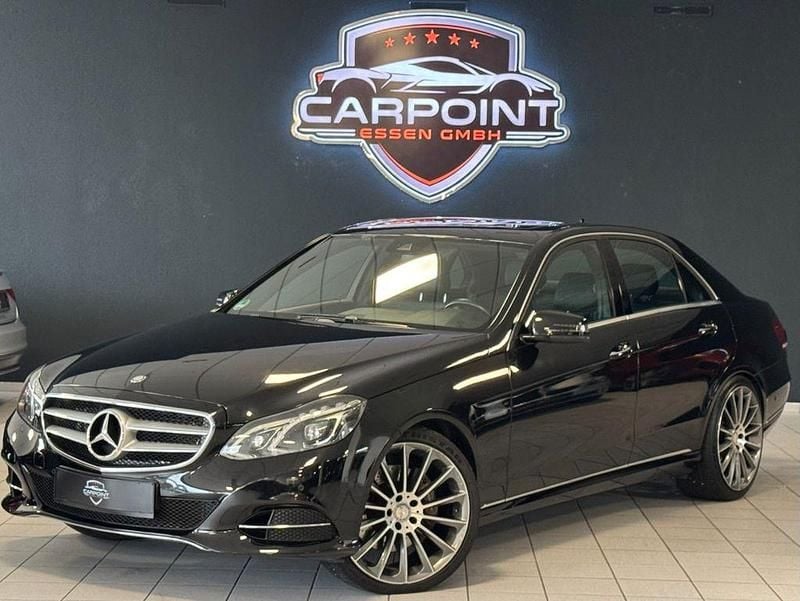 Schwarz Gebraucht 2014 Mercedes E400 Limousine | 25.900 € (Fairer Preis) - Bild 1/4