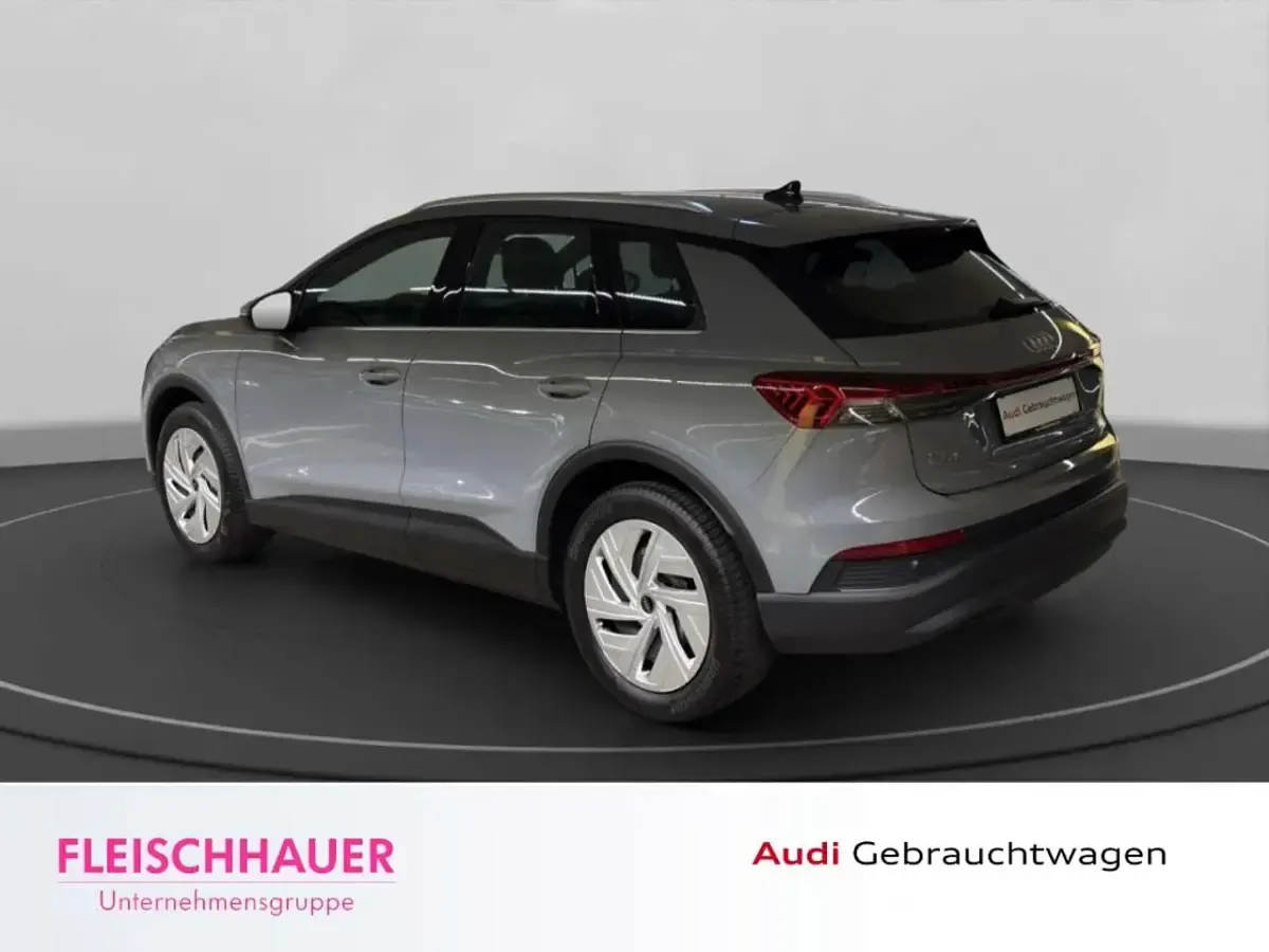 Gebraucht Audi Q4 e-tron Comfort 150 kW (204 PS) 2023 Grau SUV