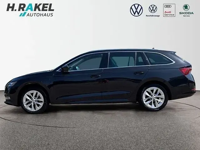 Gebraucht Skoda Octavia Style 204 PS (150 kW) 2022 Schwarz Kombi