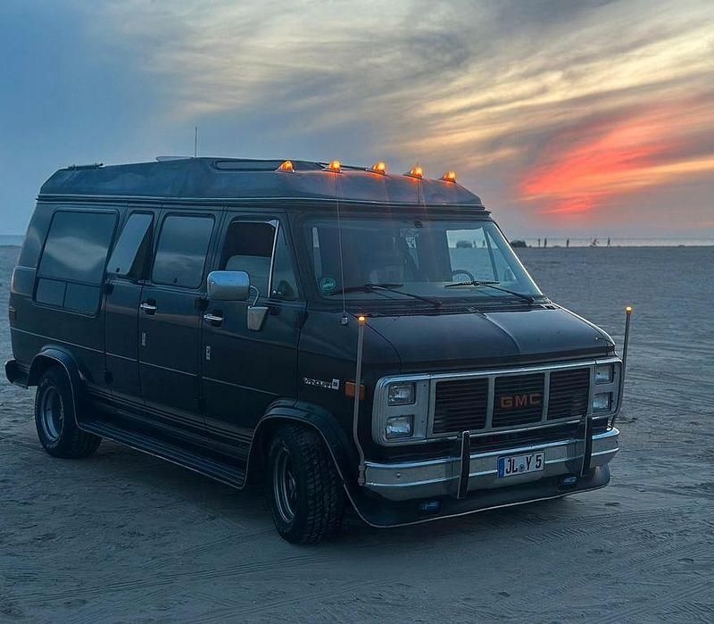 Schwarz Gebraucht 1992 GMC Vandura Van / Kleinbus | 17.999 € - Bild 1/4