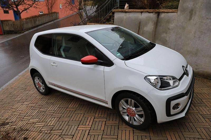 Gebraucht VW up! Beats 90 PS (66 kW) 2016 Weiß Kleinwagen