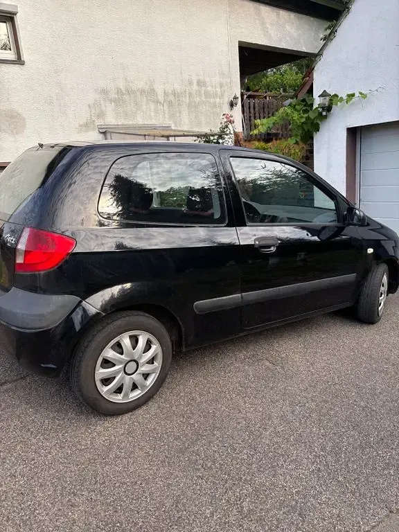 Gebraucht Hyundai Getz 67 PS (49 kW) 2008 Schwarz Kleinwagen
