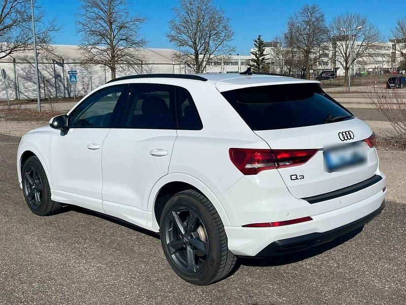 Gebraucht Audi Q3 Sport 150 PS (110 kW) 2024 Weiß SUV