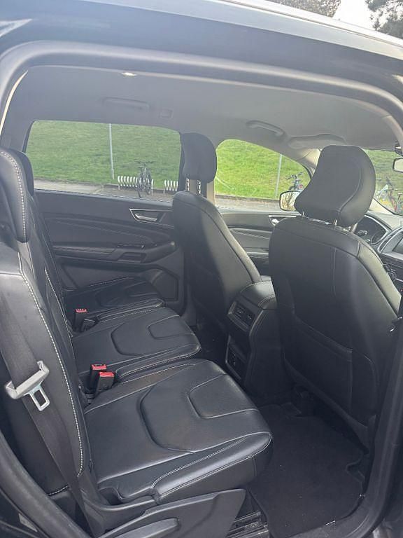 Gebraucht Ford S-MAX Titanium 209 PS (153 kW) 2016 Schwarz Van / Kleinbus