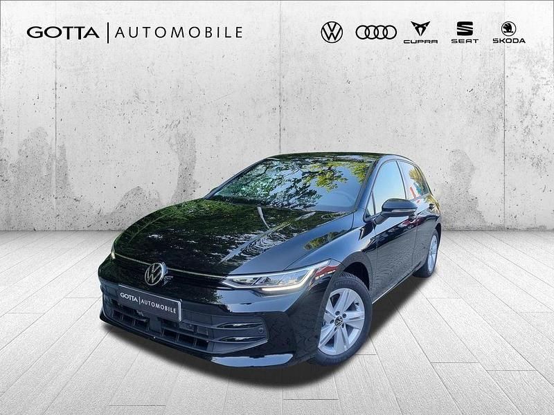 Schwarz Gebraucht 2025 VW Golf Life Limousine | 28.890 € (Fairer Preis) - Bild 1/4