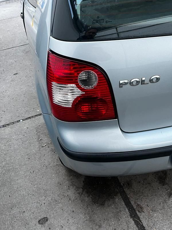 Gebraucht VW Polo 65 PS (47 kW) 2003 Grau Kleinwagen