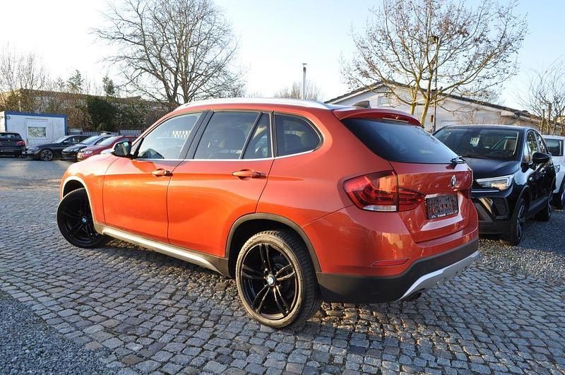 Gebraucht BMW X1 xLine 163 PS (119 kW) 2012 Orange SUV