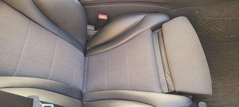 Gebraucht Mercedes C250 Avantgarde 204 PS (150 kW) 2015 Schwarz Limousine