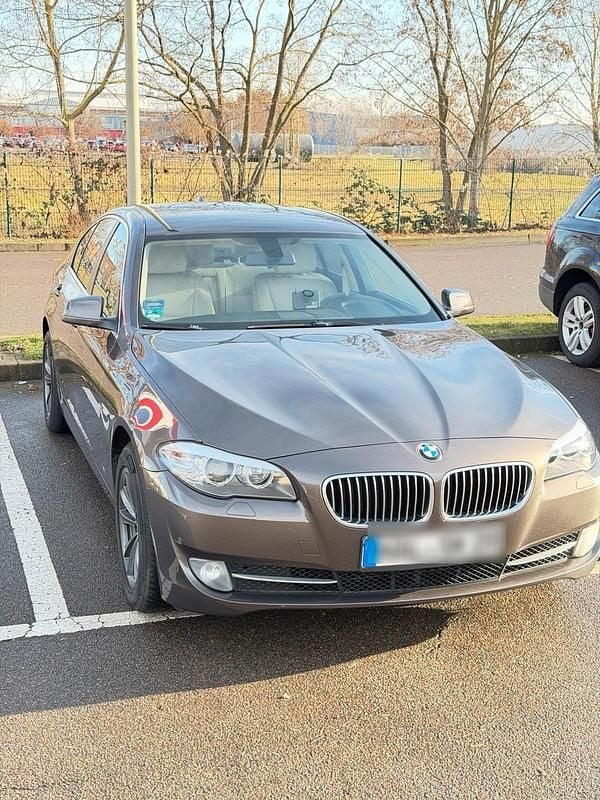 Gebraucht 2013 BMW 520 Limousine | 9.500 € (Superpreis) - Bild 1/4