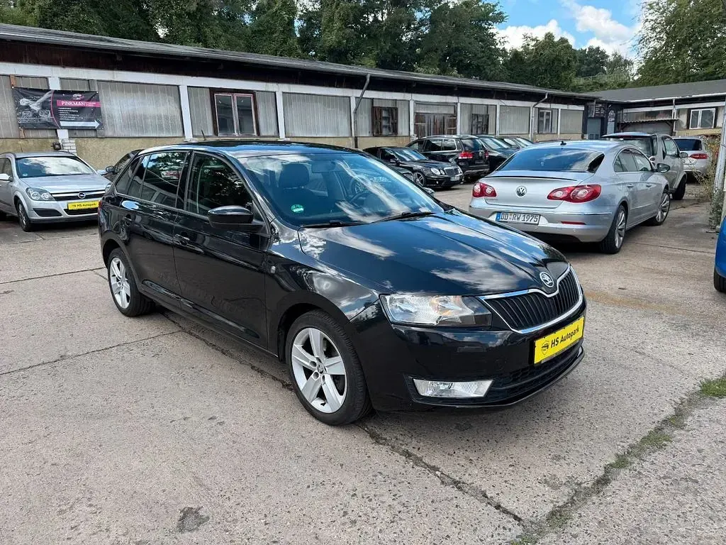 Gebraucht Skoda Rapid 90 PS (66 kW) 2014 Schwarz Kleinwagen