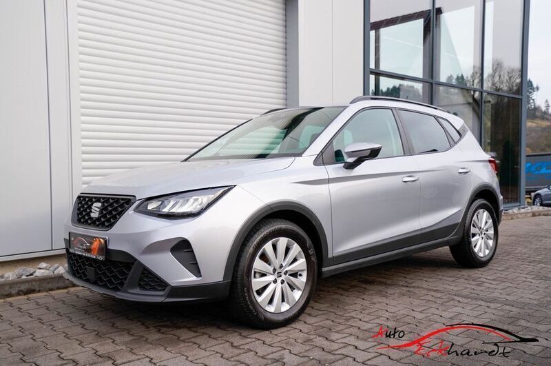 Silber Gebraucht 2023 Seat Arona Style SUV | 18.790 € (Fairer Preis) - Bild 1/4