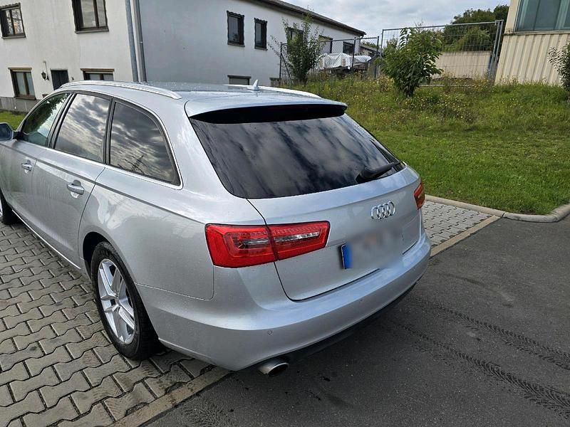 Gebraucht Audi A6 190 PS (139 kW) 2014 Grau Kombi