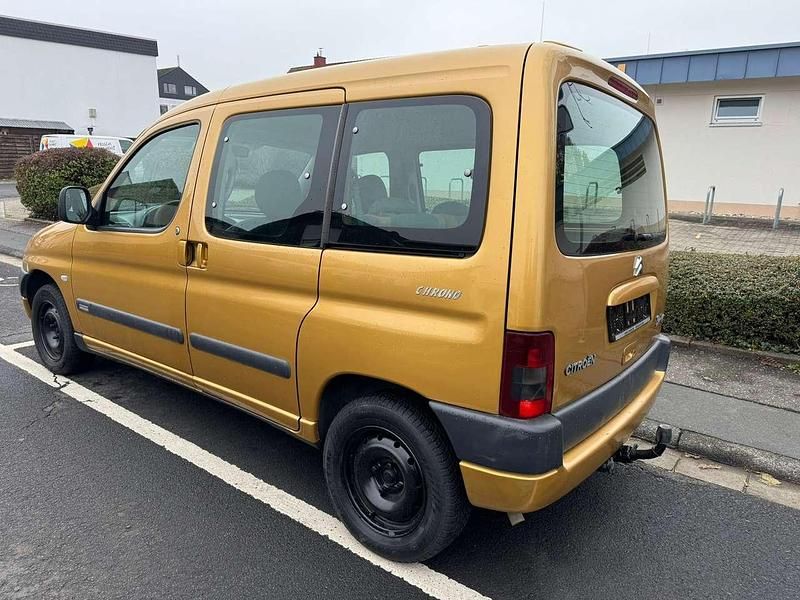 Gebraucht Citroën Berlingo 109 PS (80 kW) 2002 Gold Van / Kleinbus
