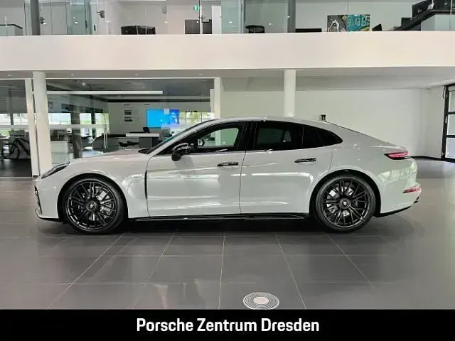 Neu Porsche Panamera GTS 500 PS (367 kW) 2026 Weiß Limousine