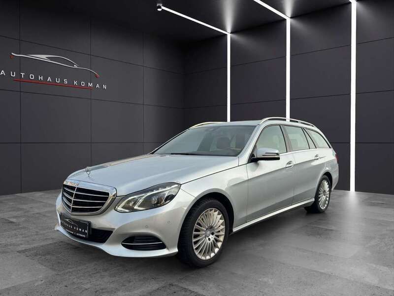 Silber Gebraucht 2015 Mercedes E250 Kombi | 10.880 € (Guter Preis) - Bild 1/4
