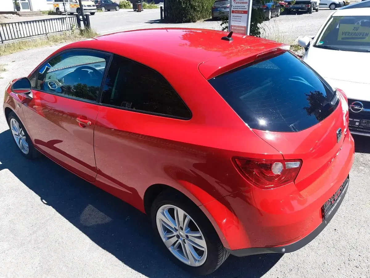 Gebraucht Seat Ibiza 86 PS (63 kW) 2011 Rot Kleinwagen
