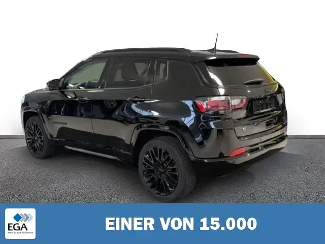 Gebraucht Jeep Compass 131 PS (96 kW) 2023 Schwarz SUV